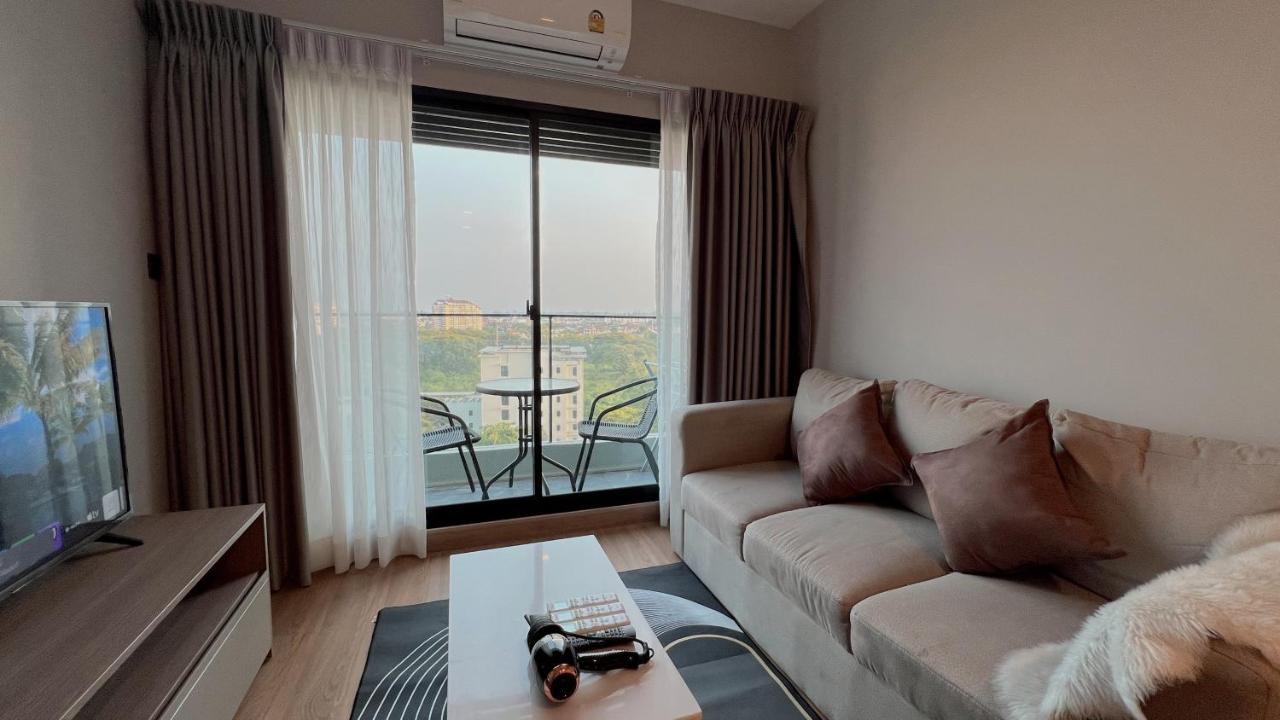 Luxury New Perfect Pool Gym Condo1 Br Chiang Mai Luaran gambar