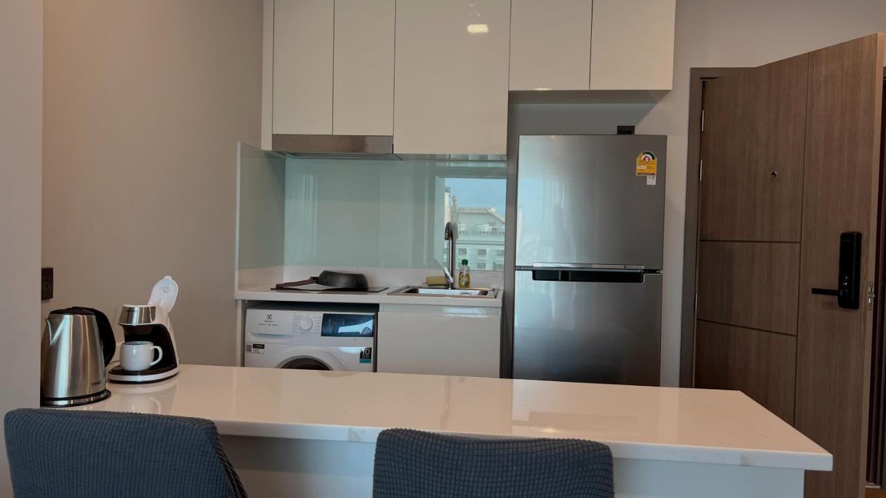 Luxury New Perfect Pool Gym Condo1 Br Chiang Mai Luaran gambar